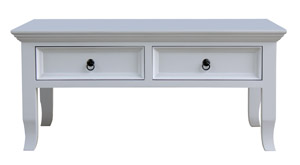 white furniture,white coffee table